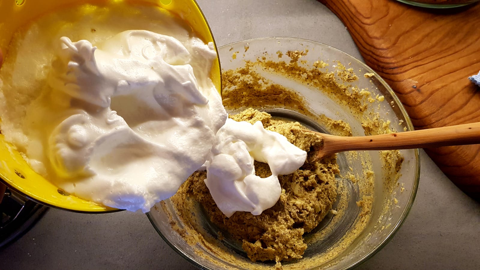 Ingredienti per la torta di grano saraceno e mirtilli di Valtellina